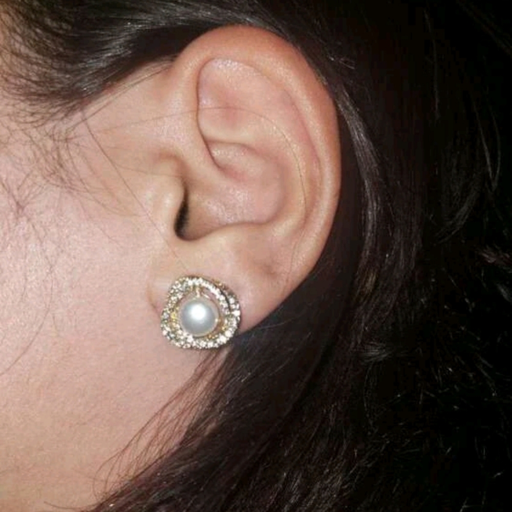 💖 2/$30 Women's vintage Elegant faux pearl & rhinestone evening stud earrings - Picture 6 of 13
